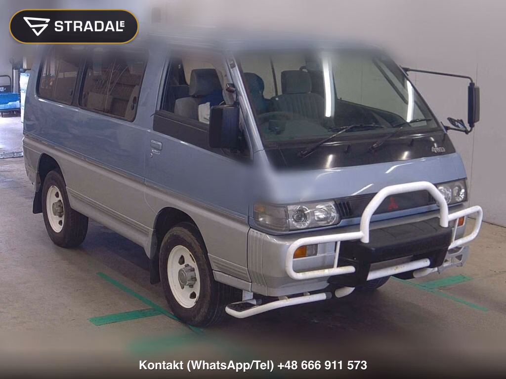 MITSUBISHI DELICA STAR WAGON 4D 4WD GLX 1992, aukcja z Japonii, zdjęcie 1