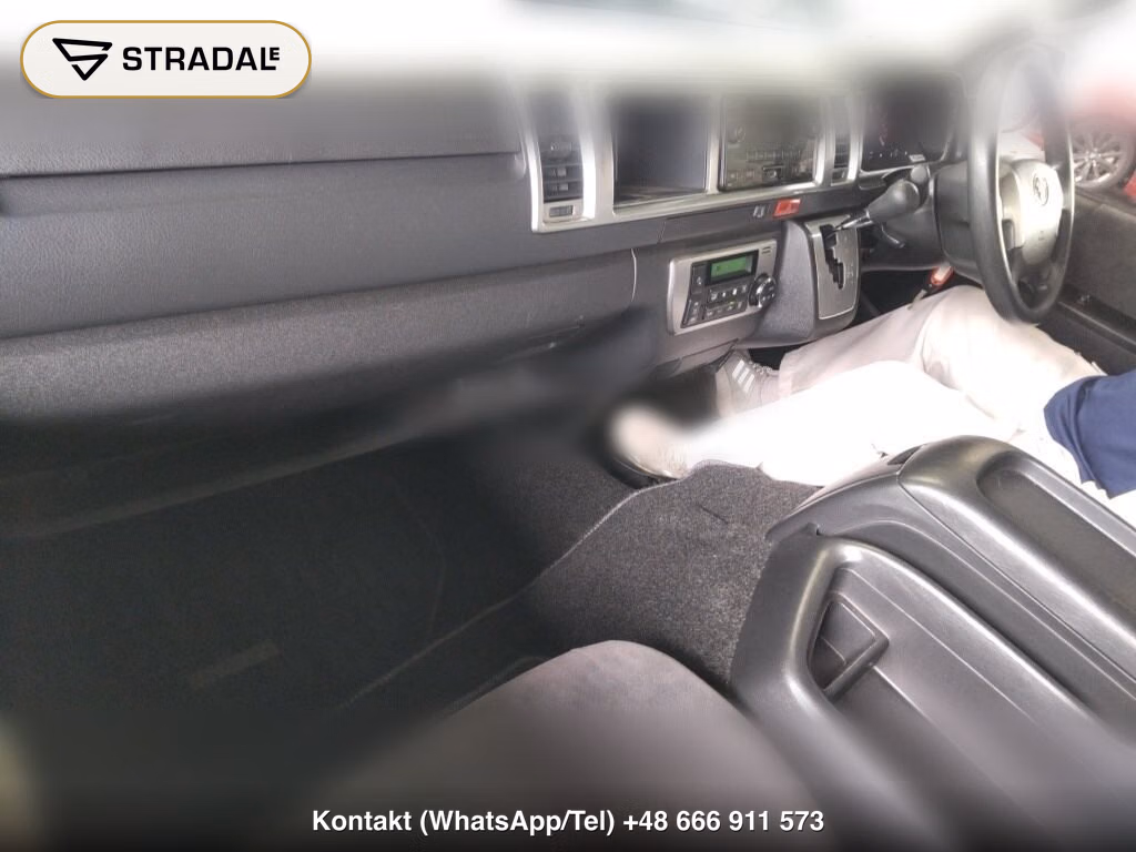 TOYOTA HIACE WAGON 4D GL, miniaturka 4
