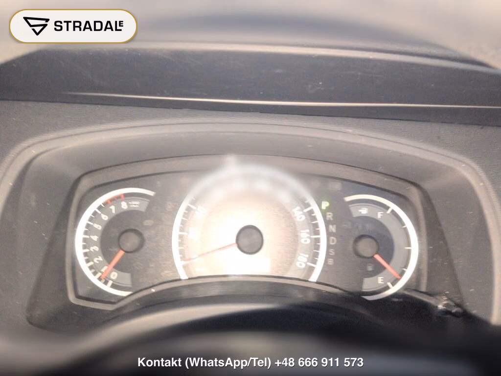 TOYOTA ISIS 4WD PLATANA, miniaturka 7