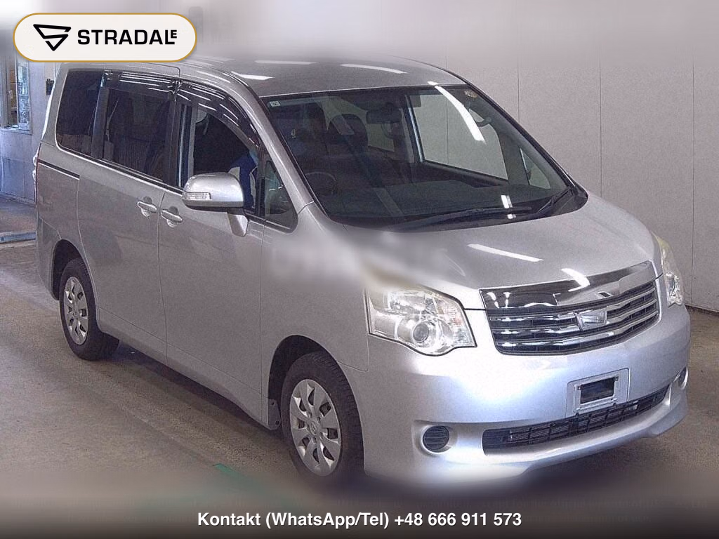 TOYOTA NOAH 4WD X, miniaturka 2