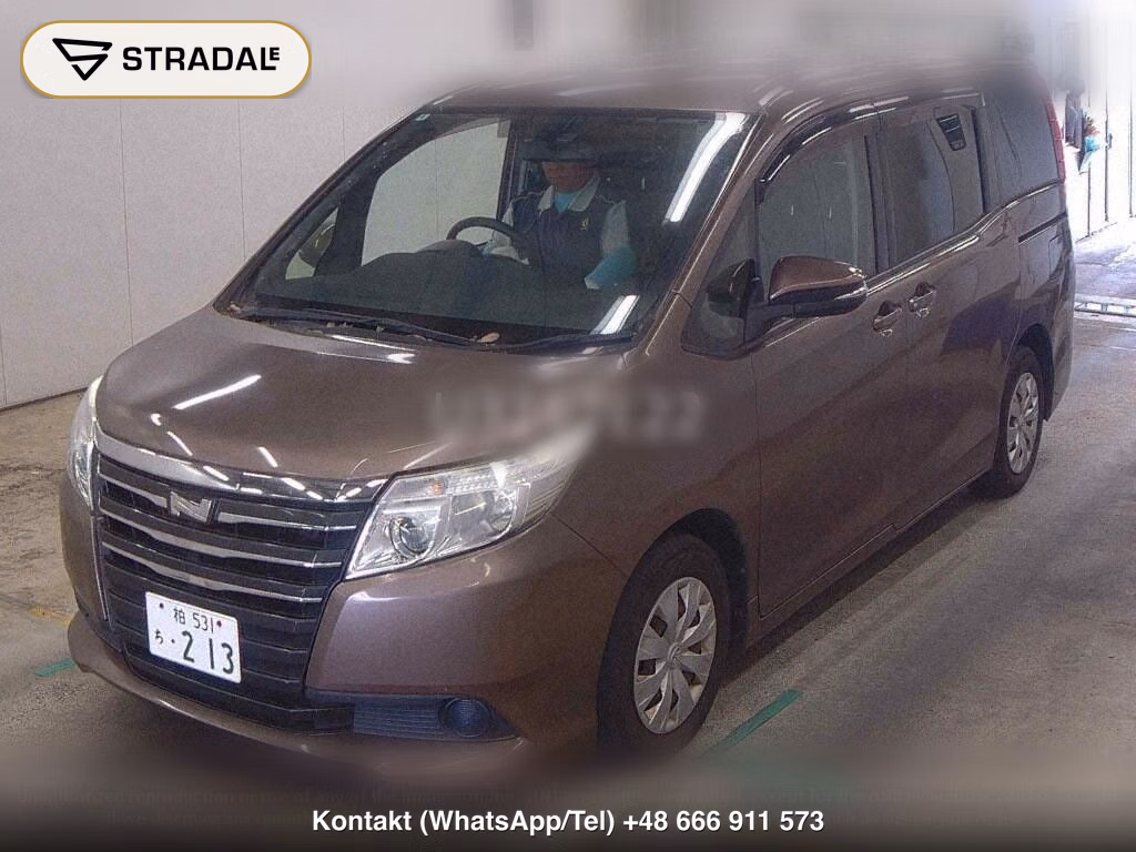 TOYOTA NOAH X, miniaturka 5