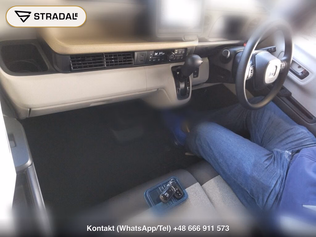 HONDA N-BOX 4WD BASE GRADE, miniaturka 4