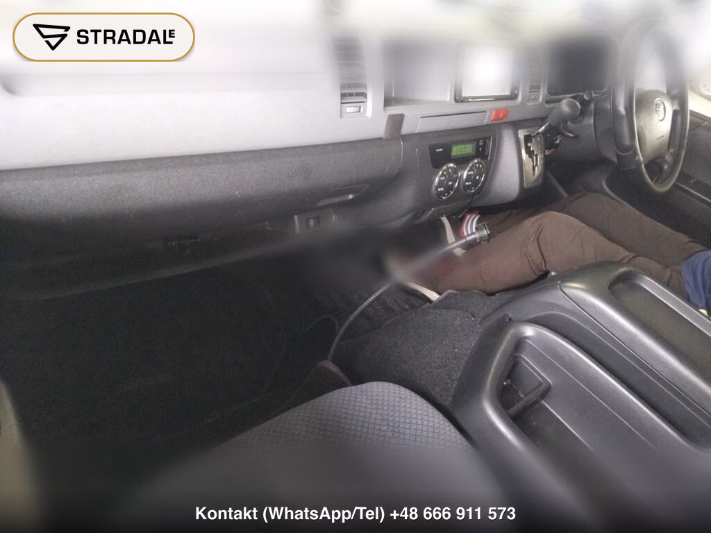 TOYOTA HIACE COMMUTER 4D OTHERS, miniaturka 4
