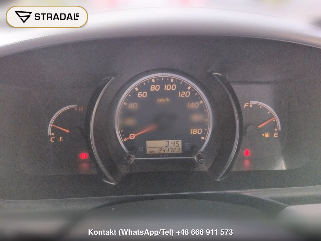 TOYOTA HIACE VAN 5D 4WD DX, miniaturka 4