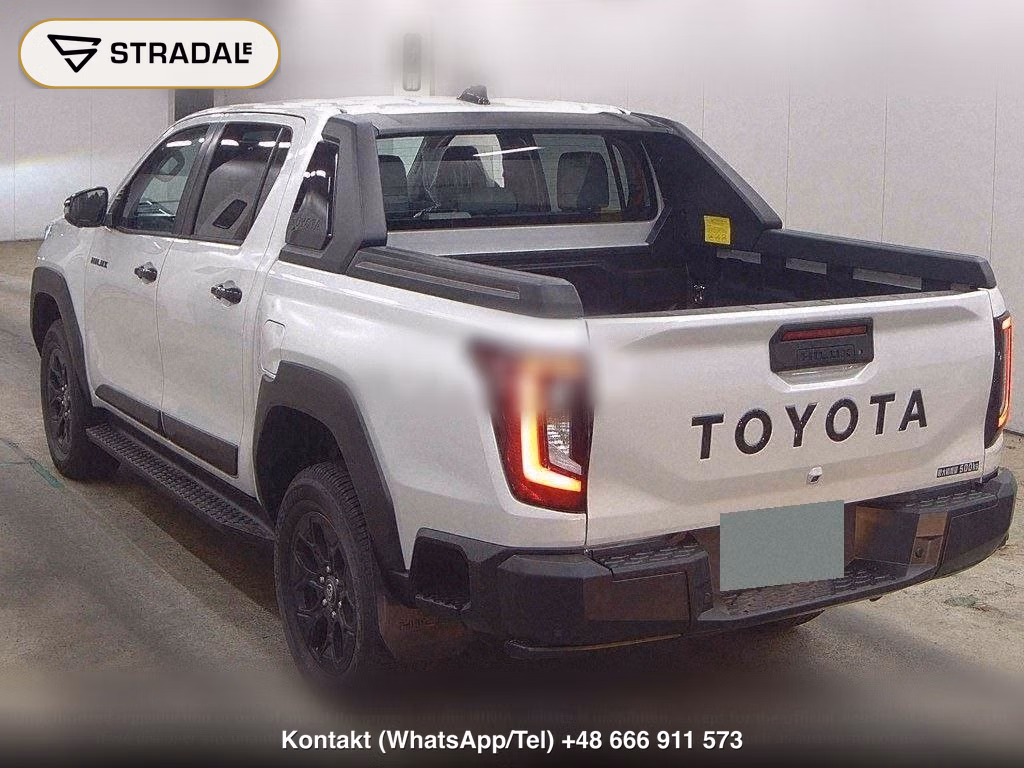 TOYOTA HILUX 4D 4WD Z ADVENTURE, miniaturka 3