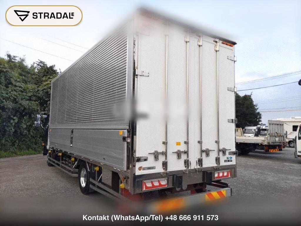 MITSUBISHI FUSO FIGHTER 2D WING BODY, miniaturka 3