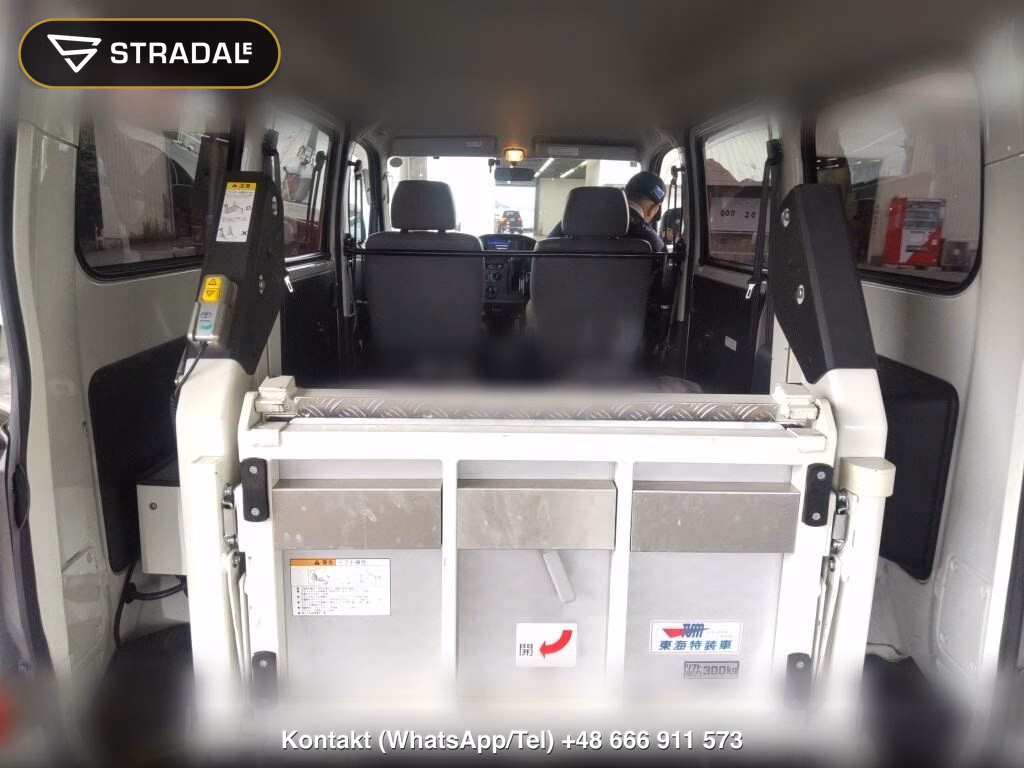 TOYOTA LITEACE VAN 5D 4WD DX, miniaturka 7