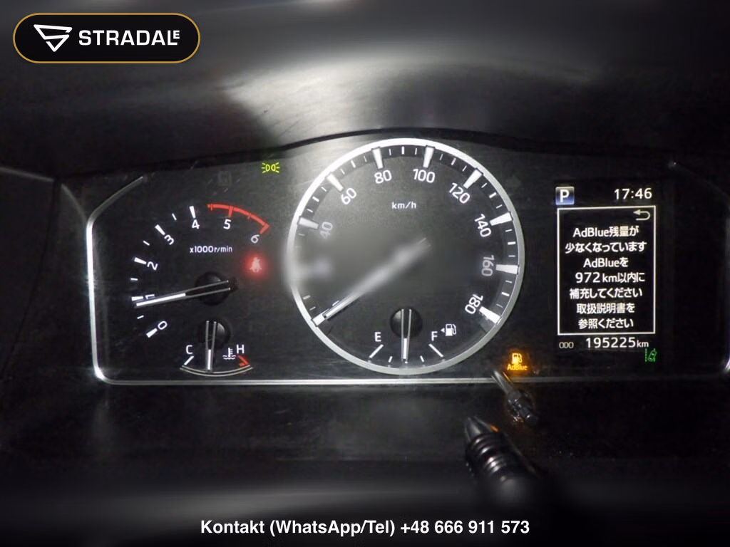 TOYOTA HIACE VAN 5D 4WD DX, miniaturka 4