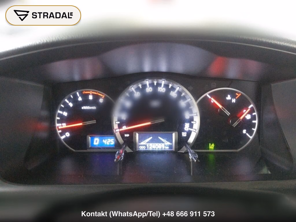 TOYOTA HIACE VAN 5D 4WD DX, miniaturka 4