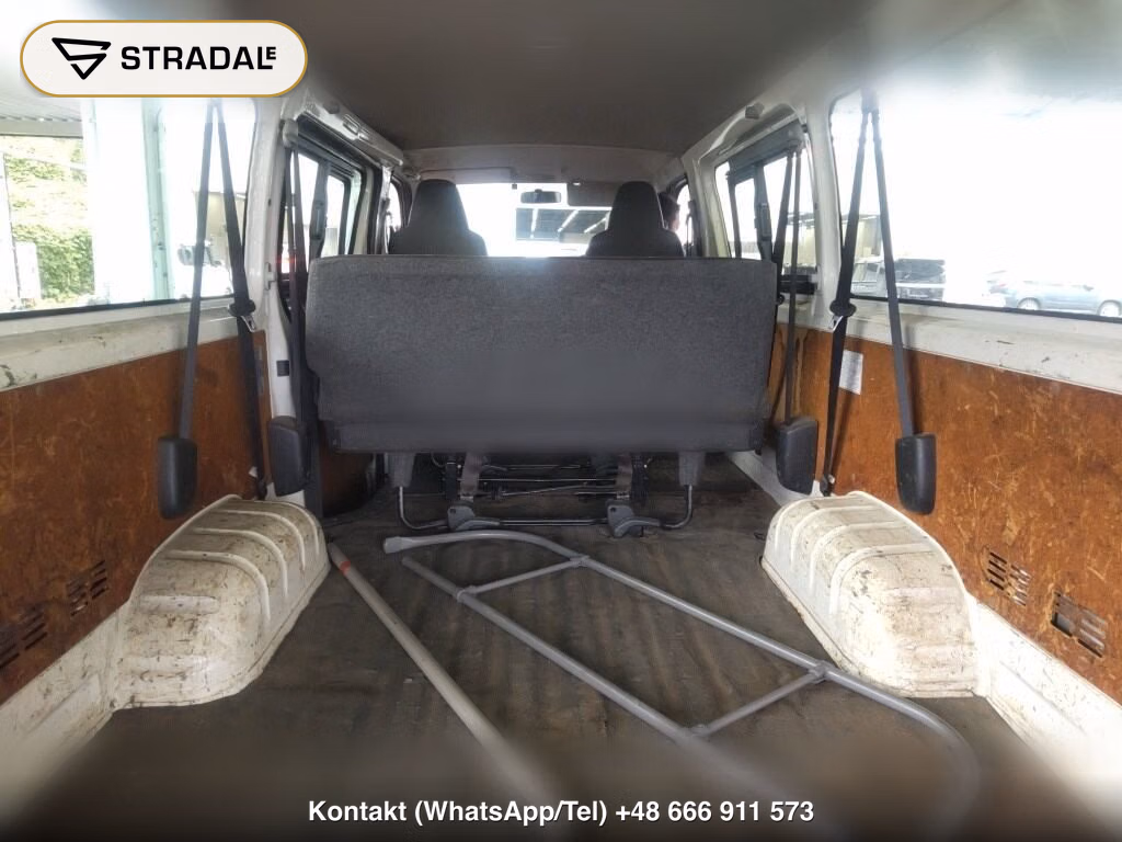 TOYOTA HIACE VAN 4D 4WD DX, miniaturka 7