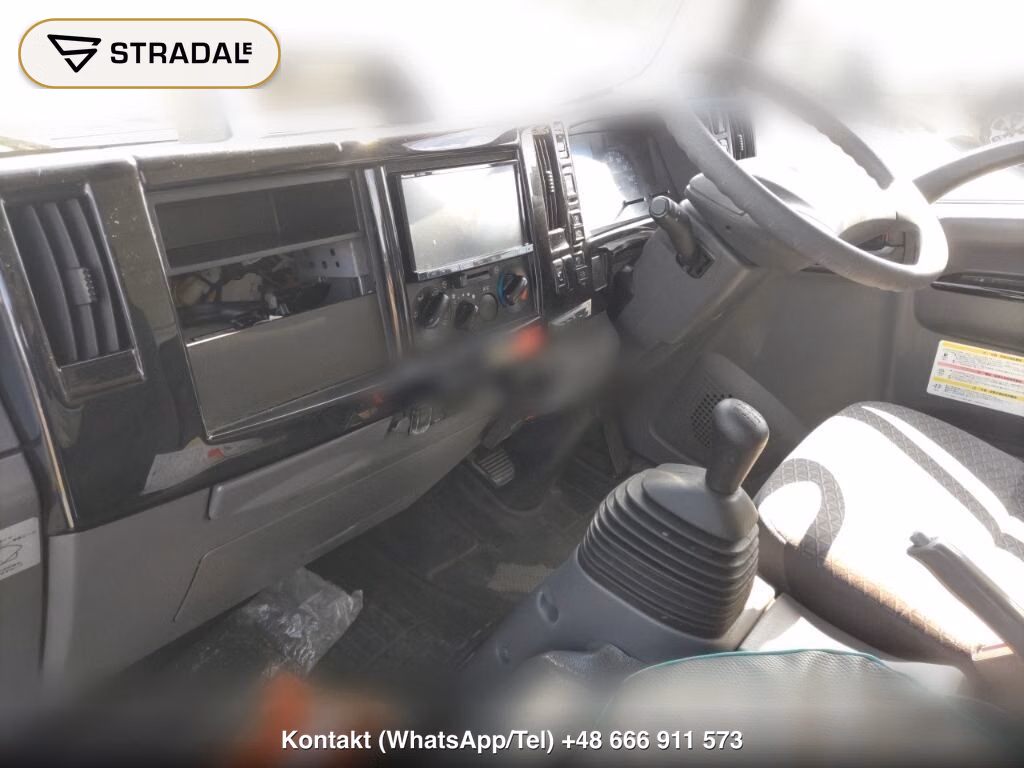 ISUZU ELF TRUCK 2D PANEL VAN, miniaturka 4