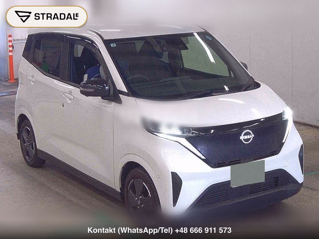 NISSAN SAKURA G, miniaturka 2
