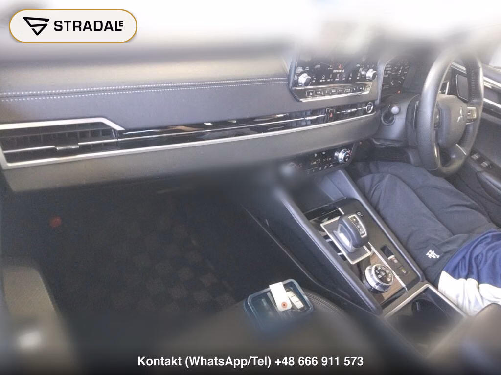 MITSUBISHI OUTLANDER PHEV 4WD G, miniaturka 4