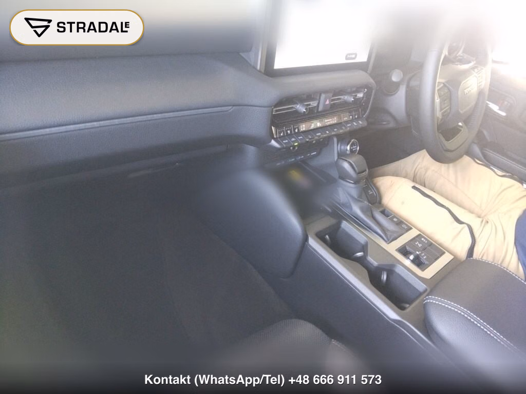 TOYOTA LAND CRUISER 250 4WD VX, miniaturka 4