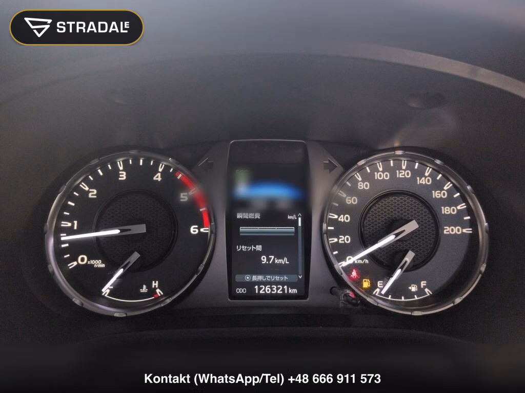 TOYOTA HILUX 4D 4WD X, miniaturka 4