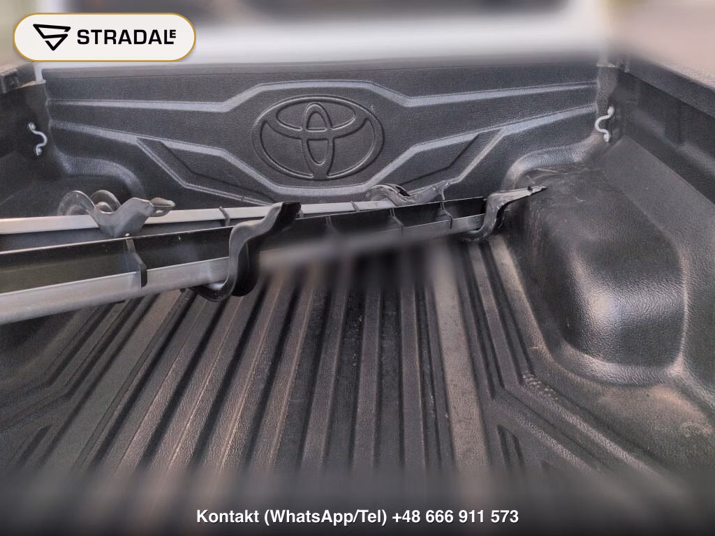 TOYOTA HILUX 4D 4WD X, miniaturka 7