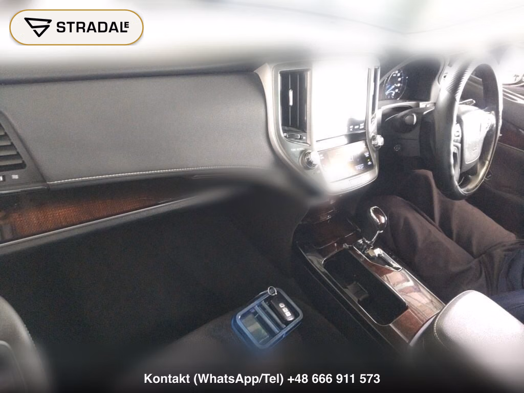 TOYOTA CROWN HYBRID ROYAL SALOON, miniaturka 4