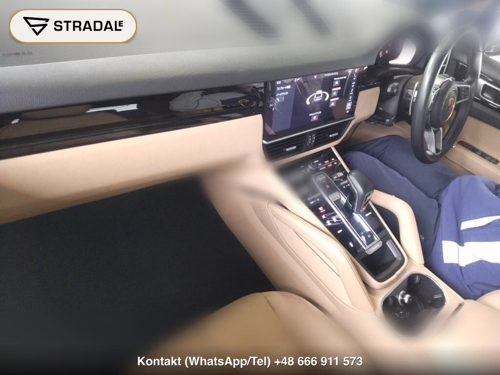 PORSCHE CAYENNE 4WD BASE GRADE, miniaturka 4