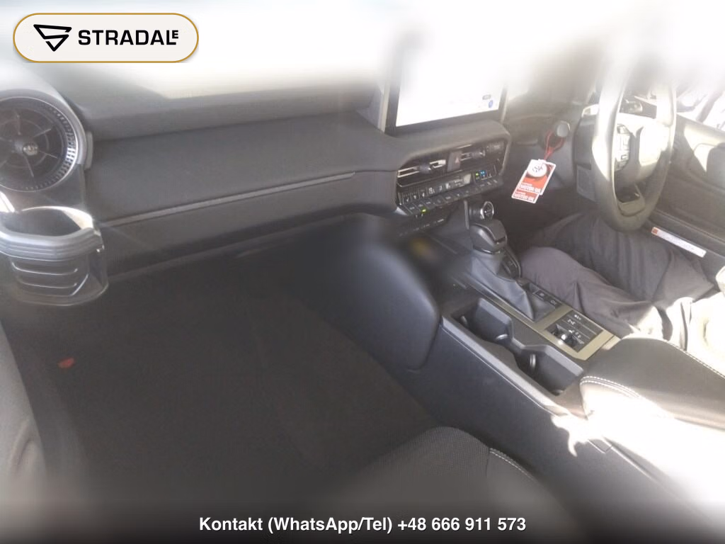 TOYOTA LAND CRUISER 250 4WD VX, miniaturka 4
