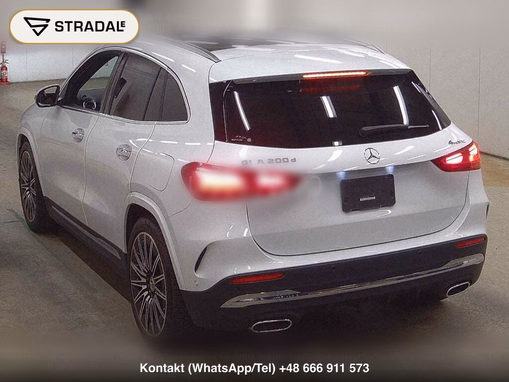 MERCEDES BENZ GLA-CLASS 4WD GLA200D 4MATIC AMG LINE, miniaturka 3