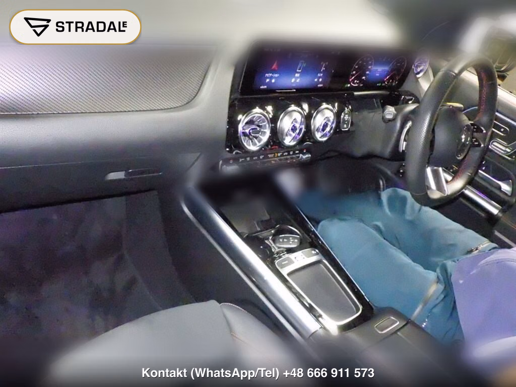 MERCEDES BENZ GLA-CLASS 4WD GLA200D 4MATIC AMG LINE, miniaturka 4