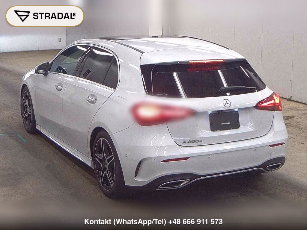 MERCEDES BENZ A-CLASS A200D AMG LINE, miniaturka 3