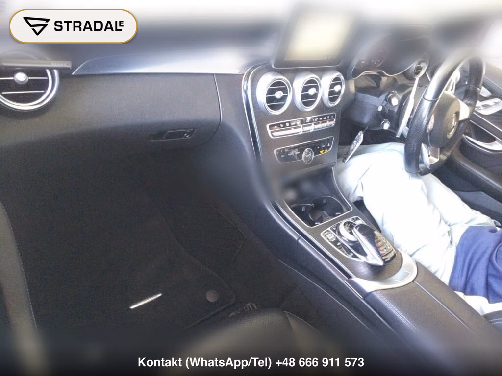 MERCEDES BENZ C-CLASS 4D C220D AVANTGARDE AMG LINE, miniaturka 4