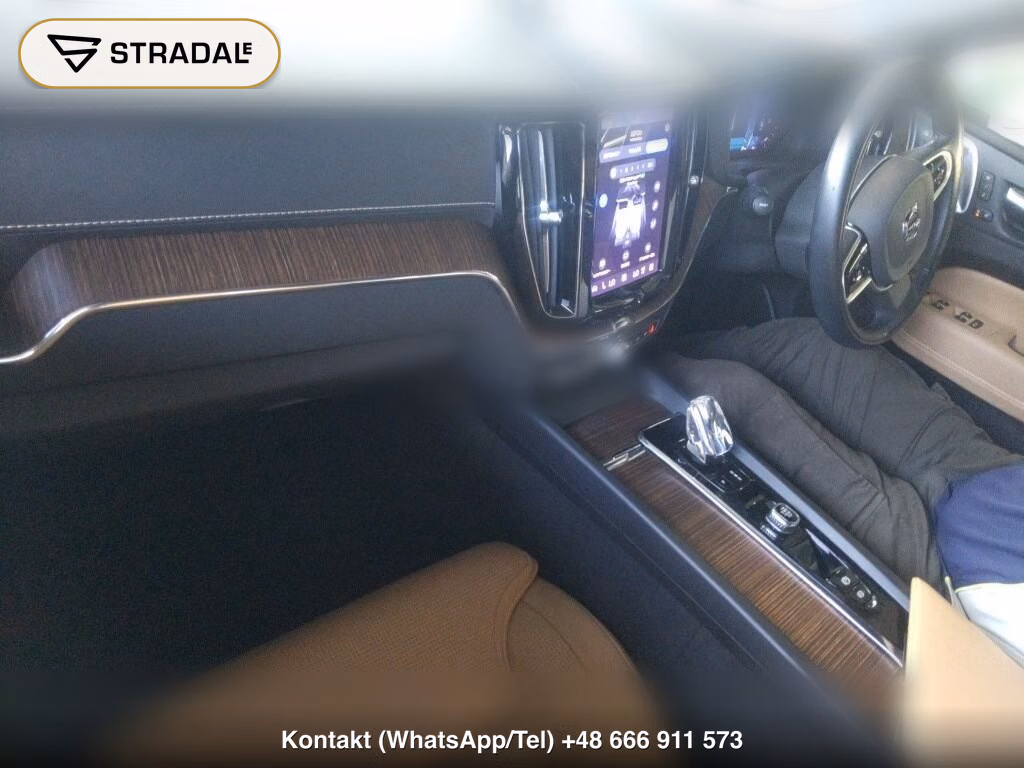 VOLVO XC60 4WD B5 AWD INSCRIPTION, miniaturka 4