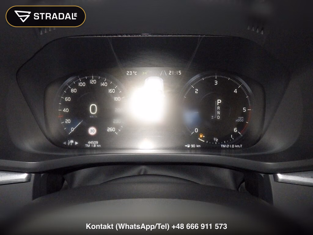 VOLVO XC60 4WD D4 AWD MOMENTUM, miniaturka 7