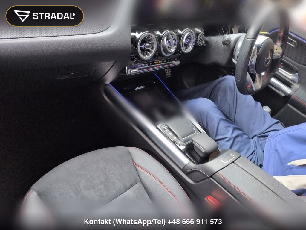 MERCEDES BENZ GLA-CLASS 4WD GLA200D 4MATIC AMG LINE, miniaturka 4