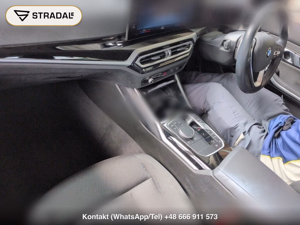 BMW 3 SERIES 4D 318I, miniaturka 4