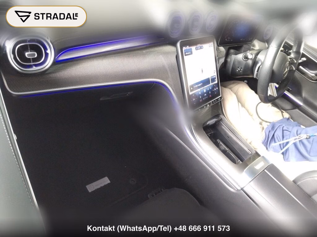 MERCEDES BENZ C-CLASS 4D C220D AVANTGARDE AMG LINE, miniaturka 4
