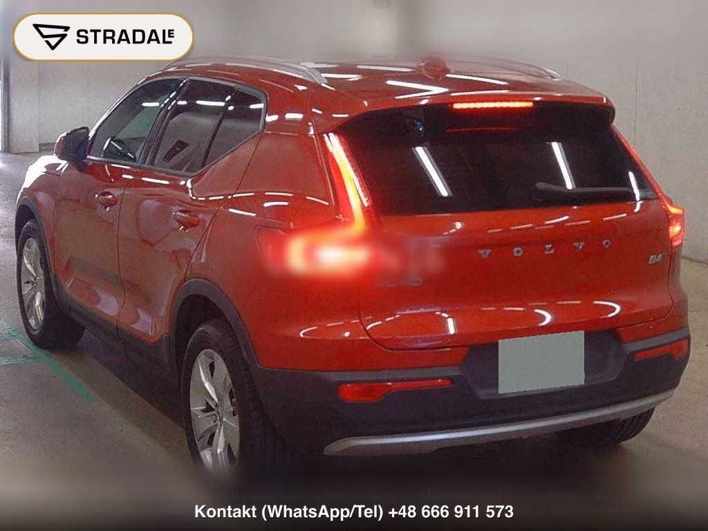 VOLVO XC40 4WD B4 AWD MOMENTUM, miniaturka 3