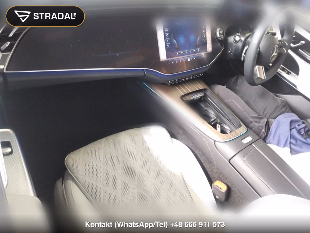 MERCEDES BENZ E-CLASS 4D E300 EXCLUSIVE ISG MODEL, miniaturka 4