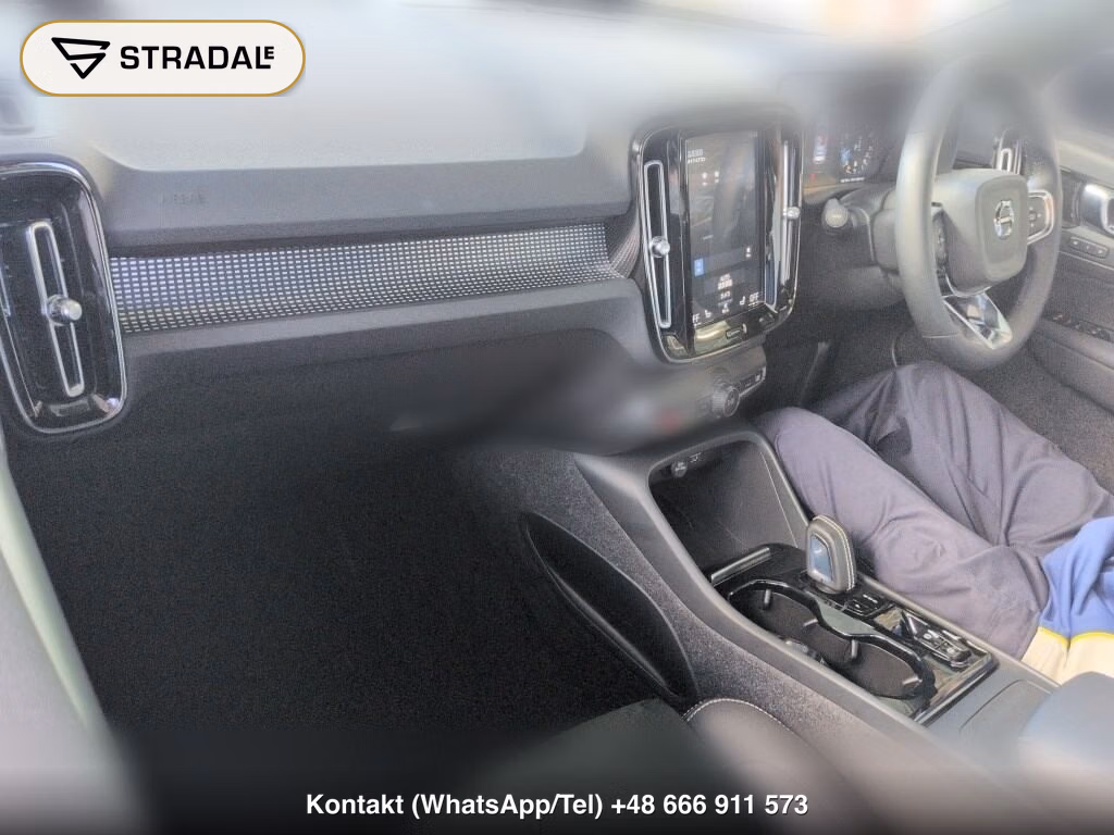 VOLVO XC40 4WD B4 AWD R-DESIGN, miniaturka 4