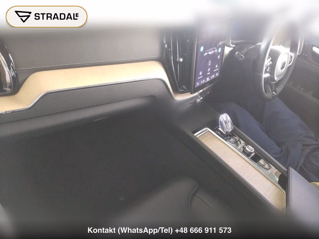 VOLVO XC60 4WD ULTRA B5 AWD, miniaturka 4