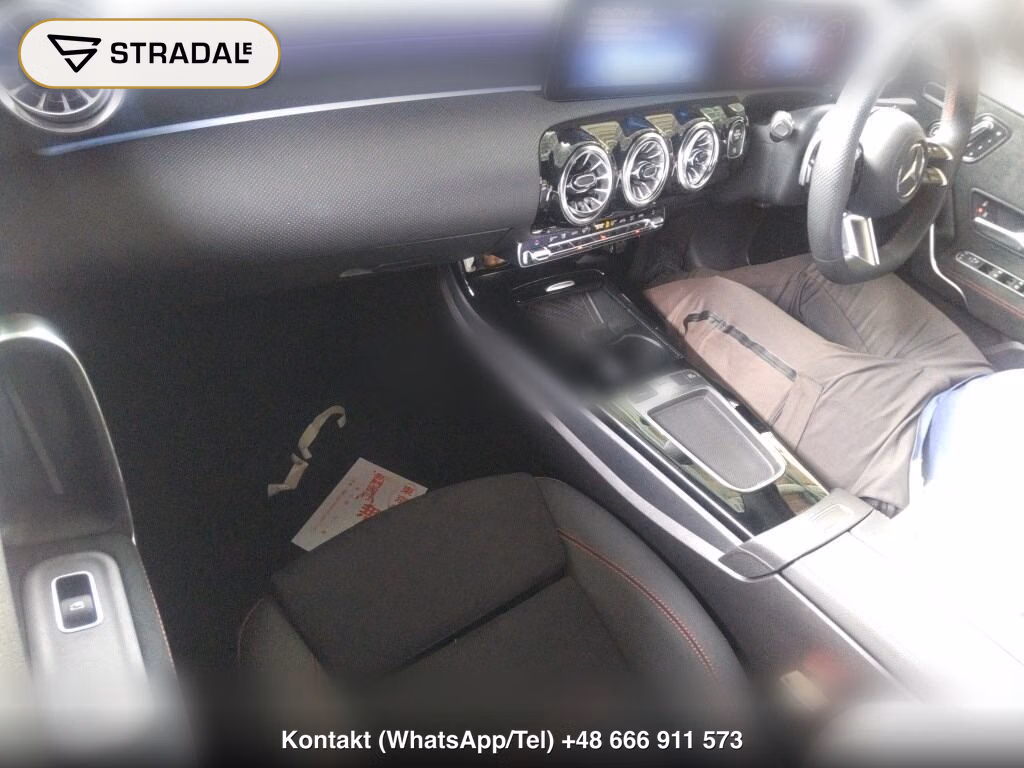 MERCEDES BENZ A-CLASS A200D, miniaturka 4