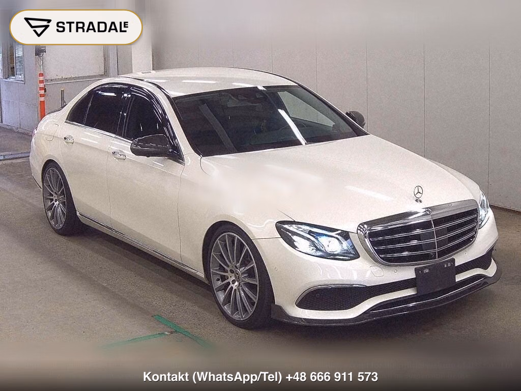 MERCEDES BENZ E-CLASS 4D 4WD E400 4MATIC EXCLUSIVE, miniaturka 2