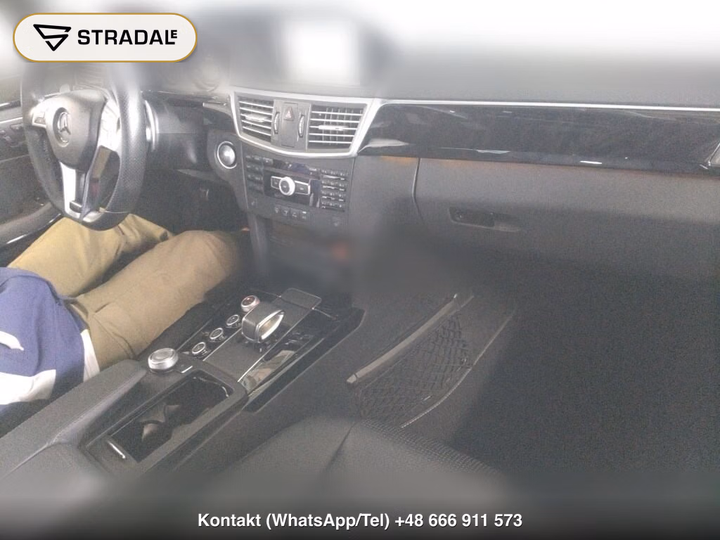 MERCEDES AMG E-CLASS 4D E63, miniaturka 4