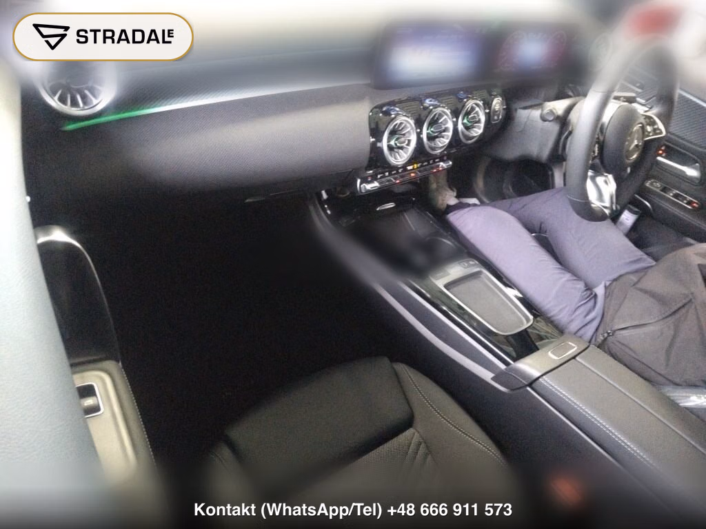 MERCEDES BENZ A-CLASS A200D, miniaturka 4