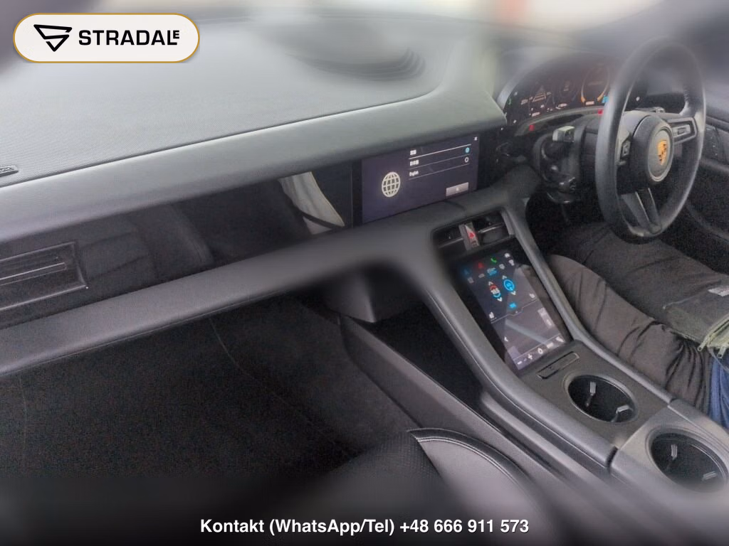 PORSCHE TAYCAN 4D BASE GRADE, miniaturka 4