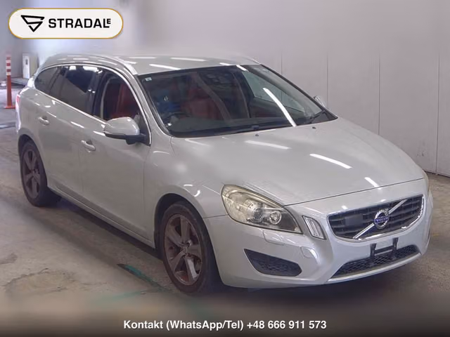 VOLVO V60 2011, samochód z aukcji Japonii