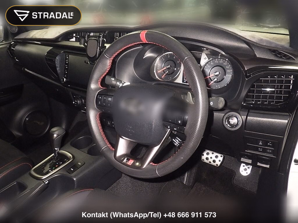 TOYOTA HILUX 4D 4WD Z GR SPORT, miniaturka 4