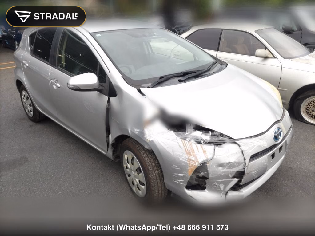 TOYOTA AQUA S 2012, aukcja z Japonii, zdjęcie 1