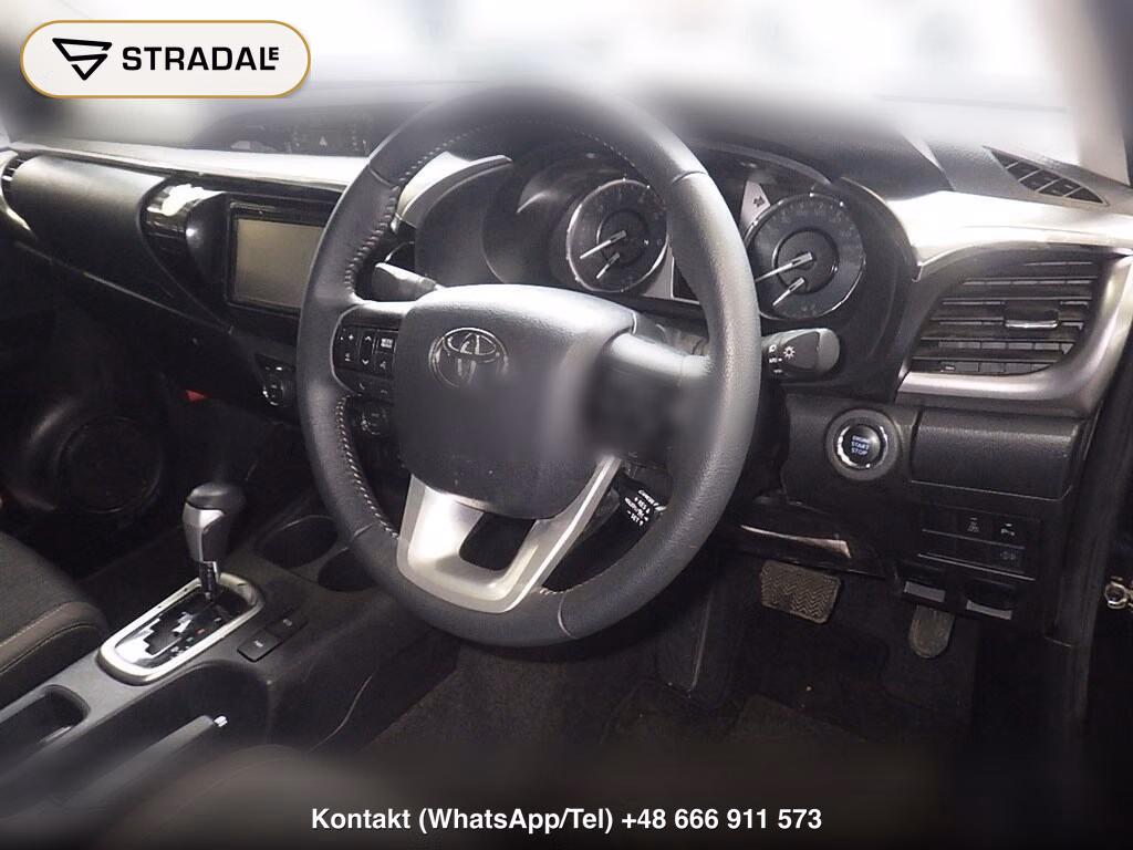 TOYOTA HILUX 4D 4WD Z, miniaturka 4