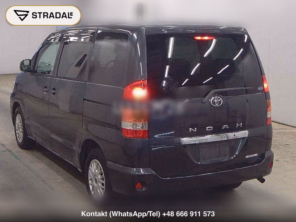 TOYOTA NOAH, miniaturka 3