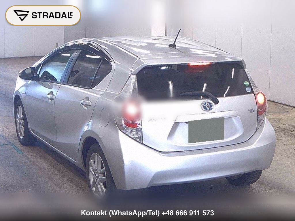 TOYOTA AQUA G, miniaturka 3