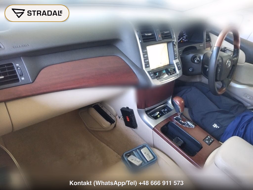 TOYOTA CROWN MAJESTA 4D C TYPE, miniaturka 4