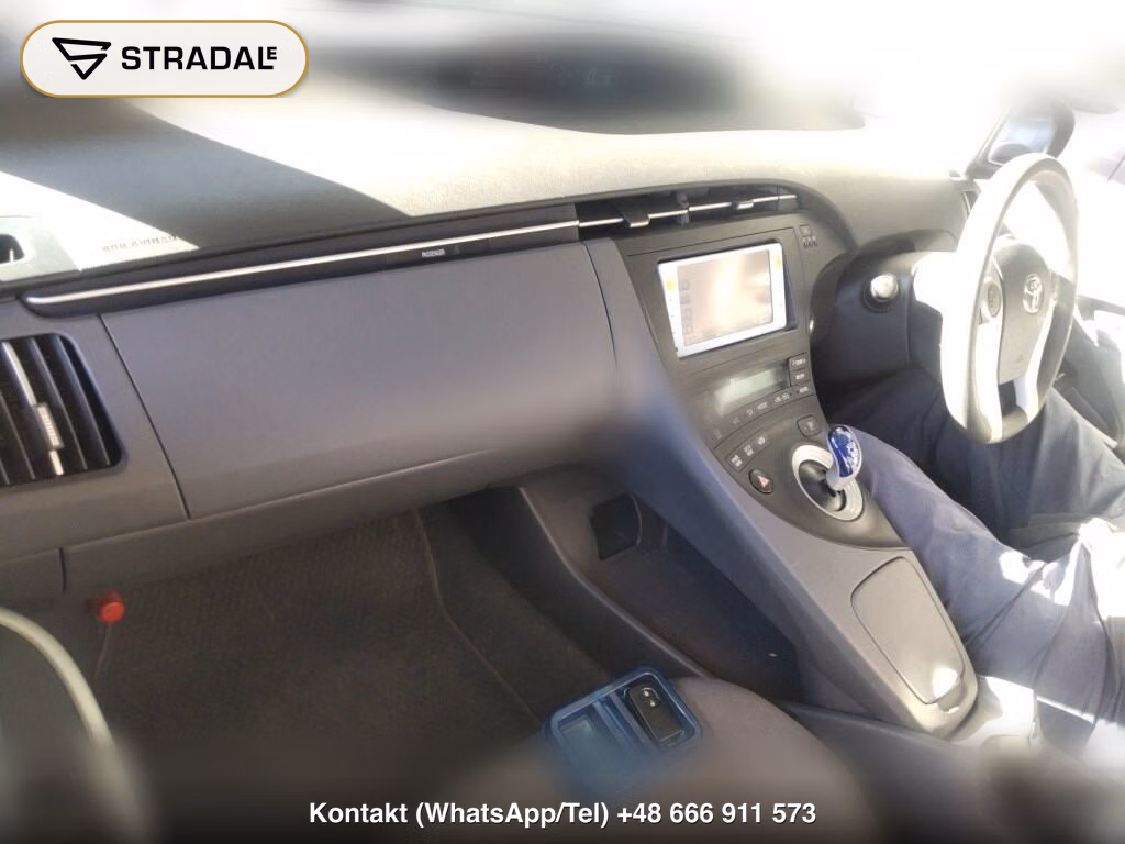 TOYOTA PRIUS 5D, miniaturka 4