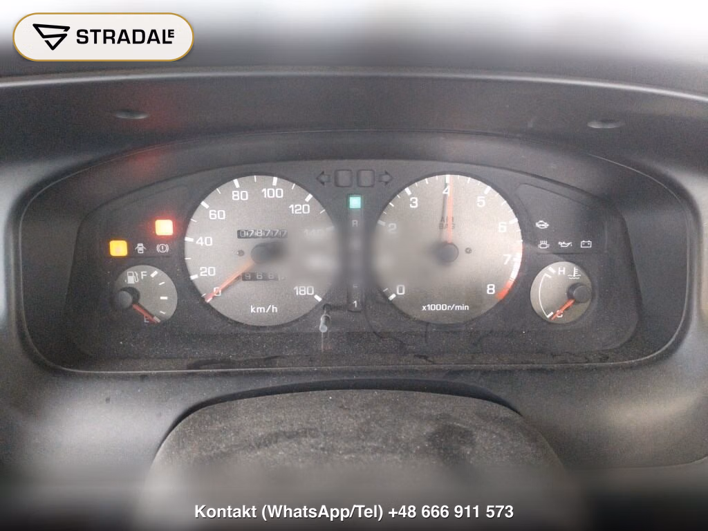 NISSAN BLUEBIRD 4D, miniaturka 7